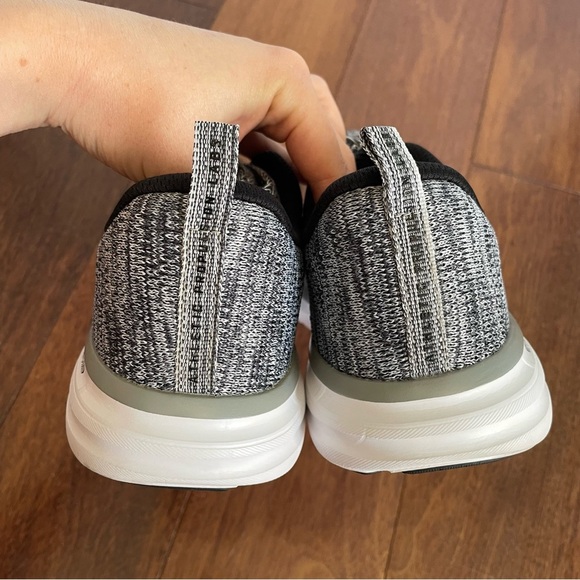 APL Women’s Techloom Pro Heather Gray Running Shoes Unisex Propelium 9 - Picture 8 of 11